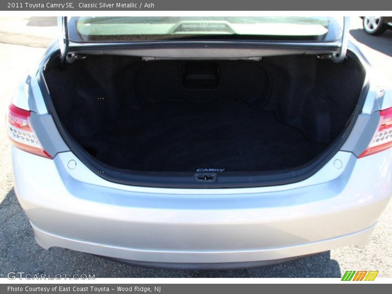 Classic Silver Metallic / Ash 2011 Toyota Camry SE