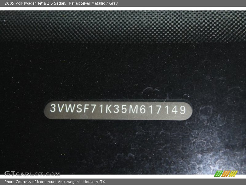 Reflex Silver Metallic / Grey 2005 Volkswagen Jetta 2.5 Sedan