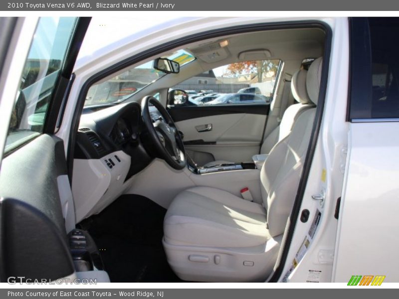 Blizzard White Pearl / Ivory 2010 Toyota Venza V6 AWD