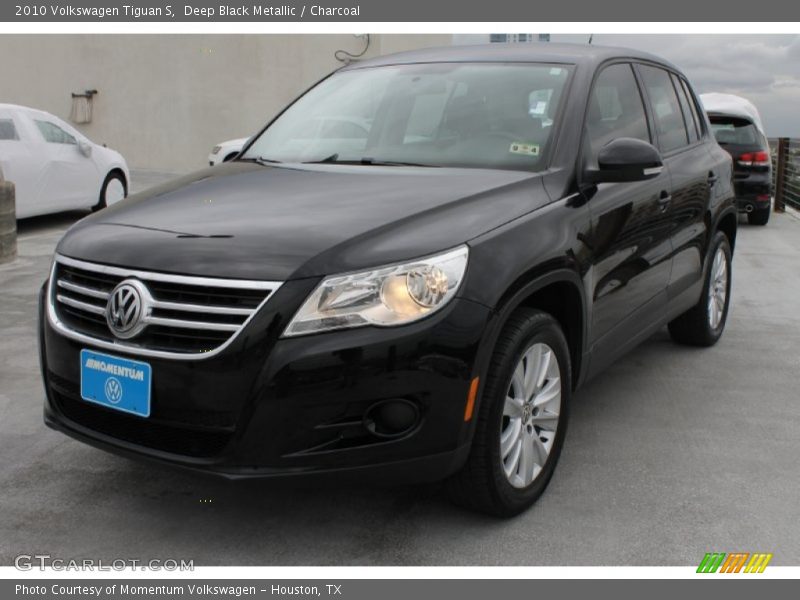 Deep Black Metallic / Charcoal 2010 Volkswagen Tiguan S