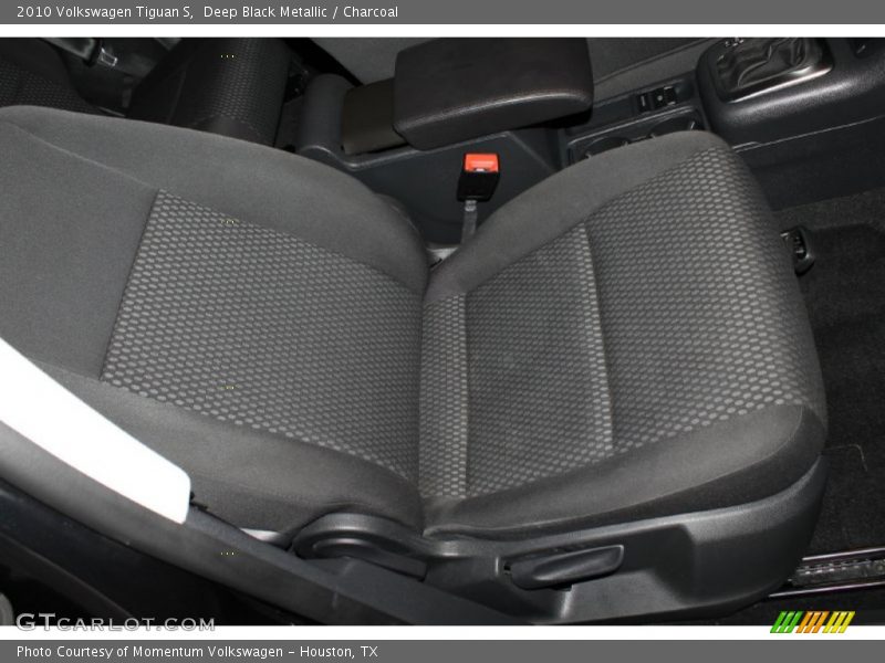 Deep Black Metallic / Charcoal 2010 Volkswagen Tiguan S