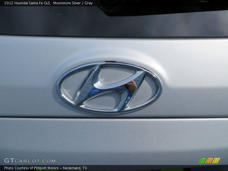 Moonstone Silver / Gray 2012 Hyundai Santa Fe GLS