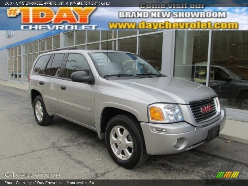 Silver Mist Metallic / Light Gray 2007 GMC Envoy SLE 4x4
