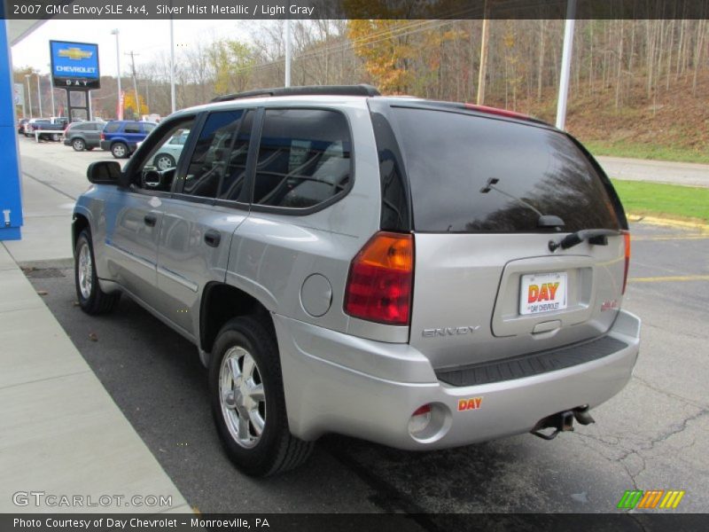 Silver Mist Metallic / Light Gray 2007 GMC Envoy SLE 4x4