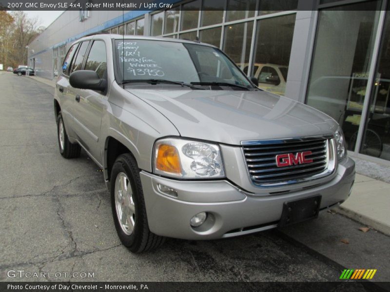 Silver Mist Metallic / Light Gray 2007 GMC Envoy SLE 4x4