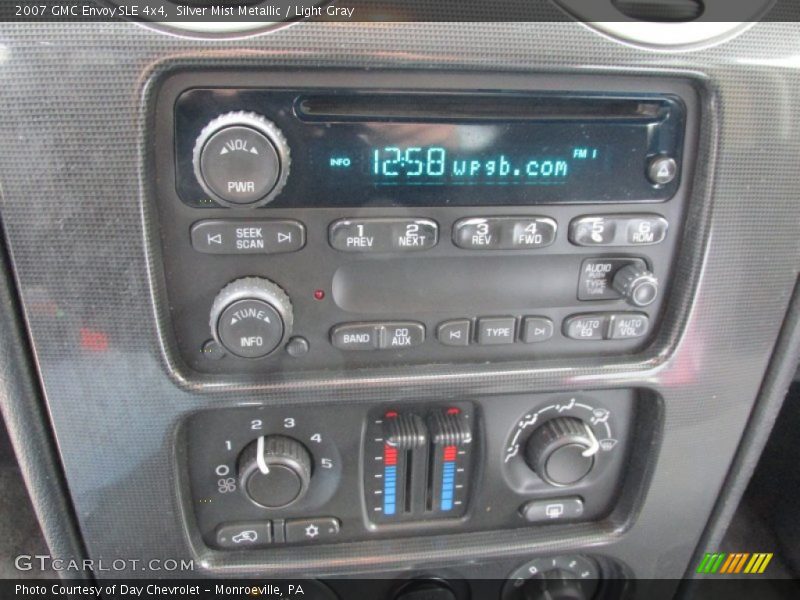 Silver Mist Metallic / Light Gray 2007 GMC Envoy SLE 4x4