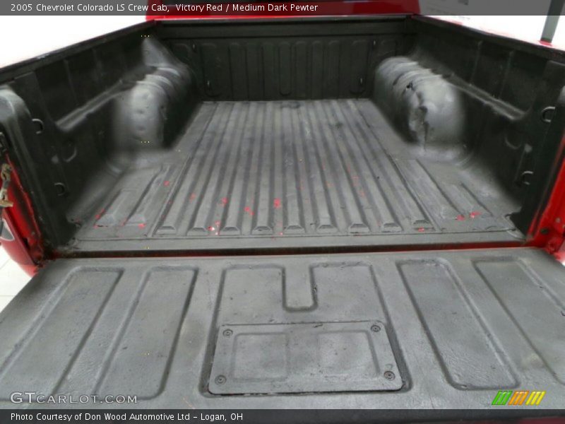 Victory Red / Medium Dark Pewter 2005 Chevrolet Colorado LS Crew Cab