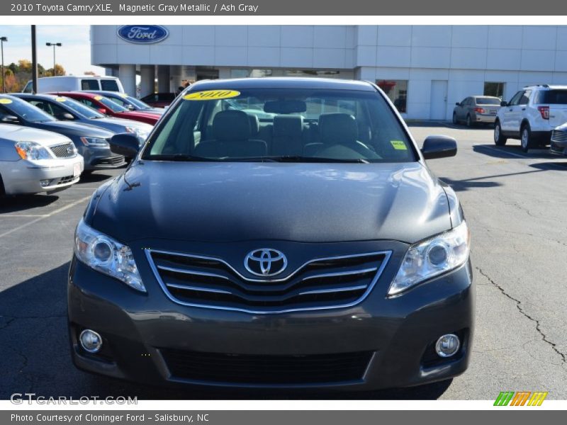 Magnetic Gray Metallic / Ash Gray 2010 Toyota Camry XLE