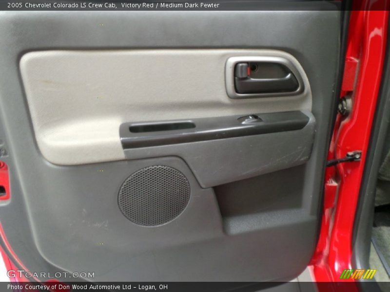 Victory Red / Medium Dark Pewter 2005 Chevrolet Colorado LS Crew Cab