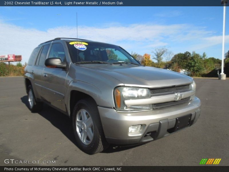 Light Pewter Metallic / Medium Oak 2002 Chevrolet TrailBlazer LS 4x4