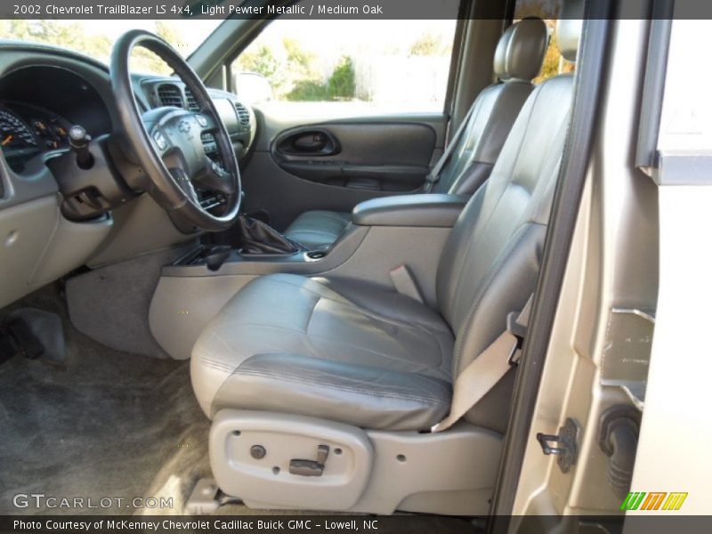 Light Pewter Metallic / Medium Oak 2002 Chevrolet TrailBlazer LS 4x4