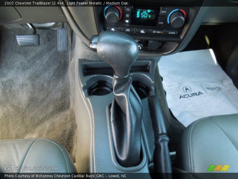 Light Pewter Metallic / Medium Oak 2002 Chevrolet TrailBlazer LS 4x4