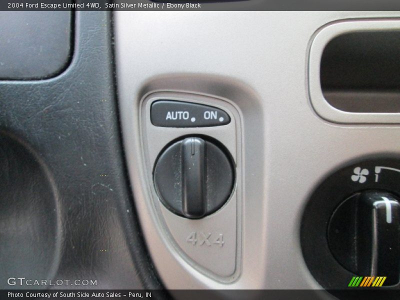 Satin Silver Metallic / Ebony Black 2004 Ford Escape Limited 4WD