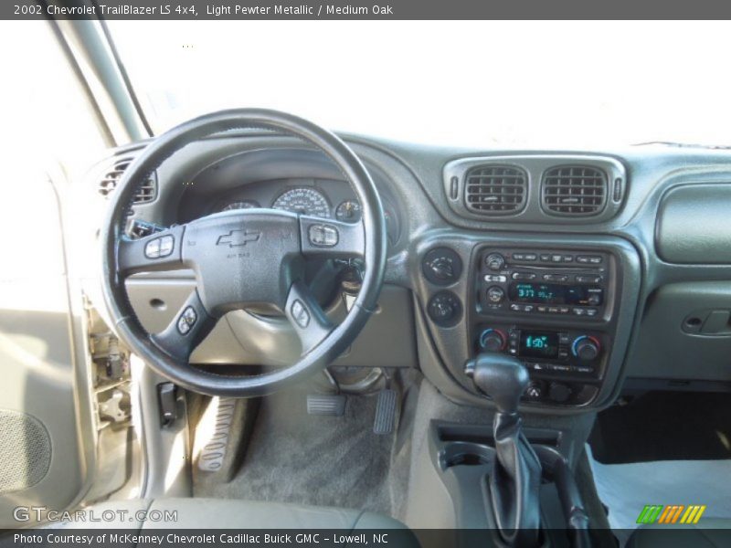 Light Pewter Metallic / Medium Oak 2002 Chevrolet TrailBlazer LS 4x4