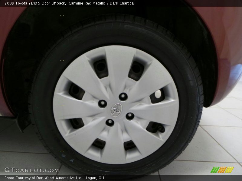 Carmine Red Metallic / Dark Charcoal 2009 Toyota Yaris 5 Door Liftback