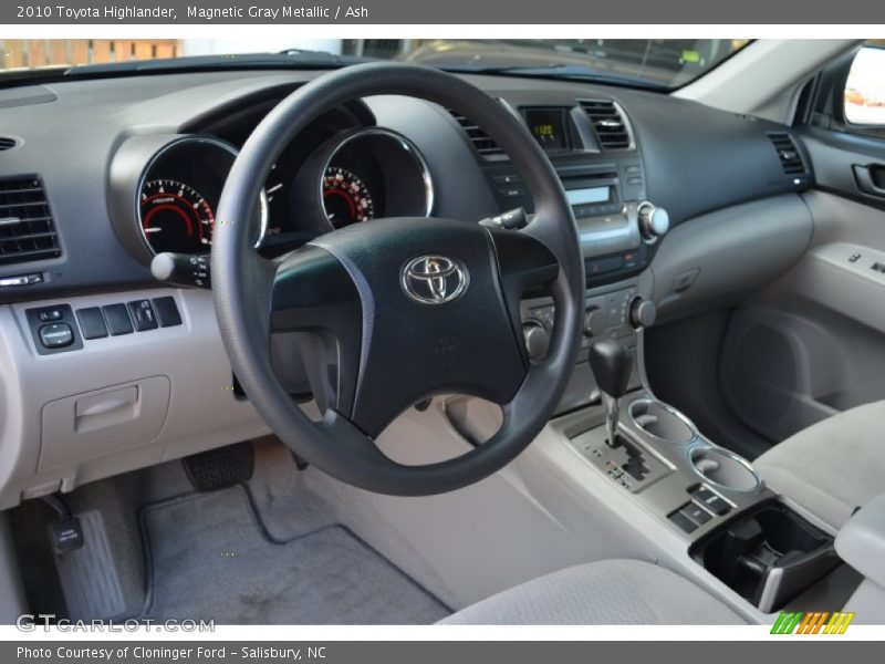 Magnetic Gray Metallic / Ash 2010 Toyota Highlander