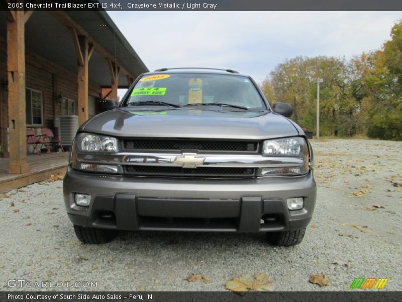 Graystone Metallic / Light Gray 2005 Chevrolet TrailBlazer EXT LS 4x4