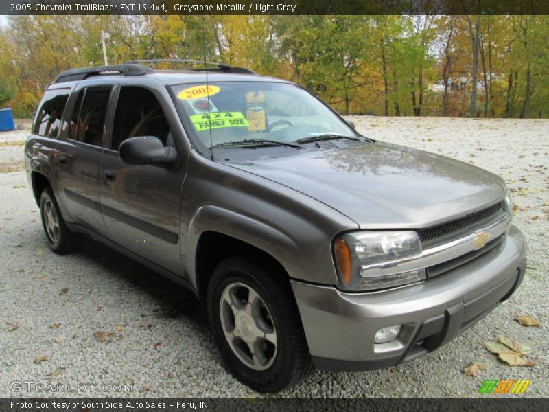 Graystone Metallic / Light Gray 2005 Chevrolet TrailBlazer EXT LS 4x4