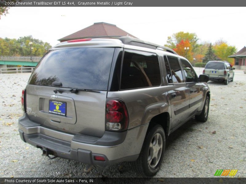 Graystone Metallic / Light Gray 2005 Chevrolet TrailBlazer EXT LS 4x4