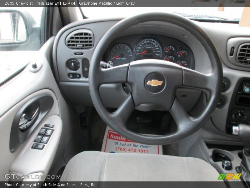 Graystone Metallic / Light Gray 2005 Chevrolet TrailBlazer EXT LS 4x4