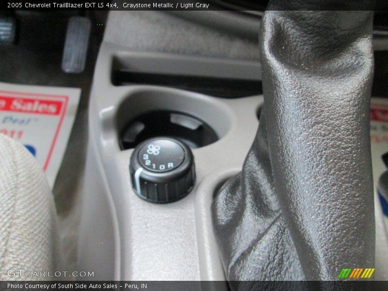 Graystone Metallic / Light Gray 2005 Chevrolet TrailBlazer EXT LS 4x4