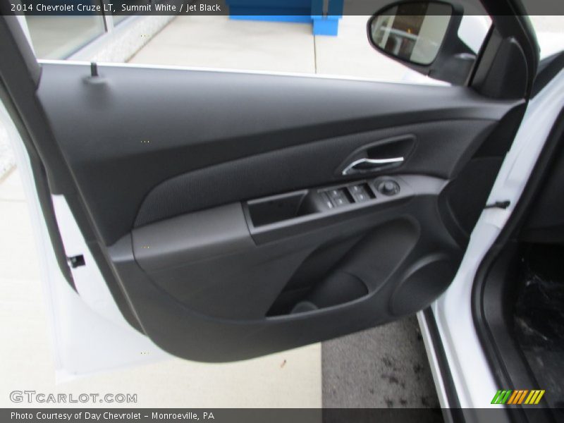 Summit White / Jet Black 2014 Chevrolet Cruze LT