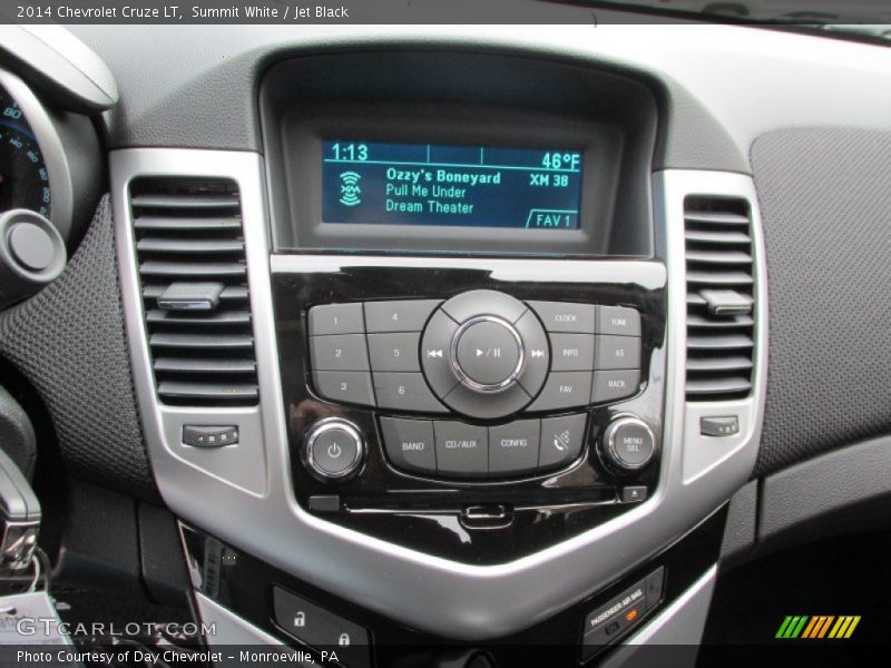 Summit White / Jet Black 2014 Chevrolet Cruze LT