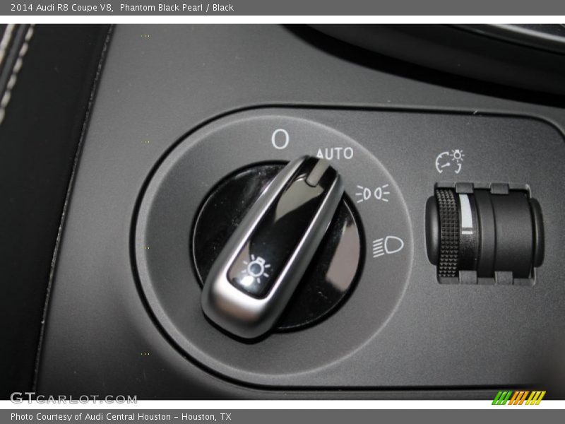Phantom Black Pearl / Black 2014 Audi R8 Coupe V8