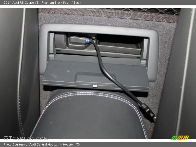Phantom Black Pearl / Black 2014 Audi R8 Coupe V8