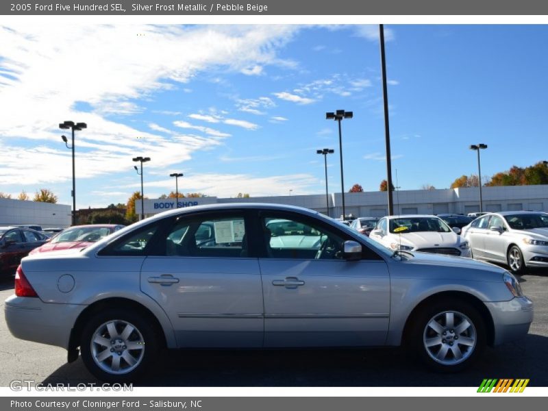 Silver Frost Metallic / Pebble Beige 2005 Ford Five Hundred SEL