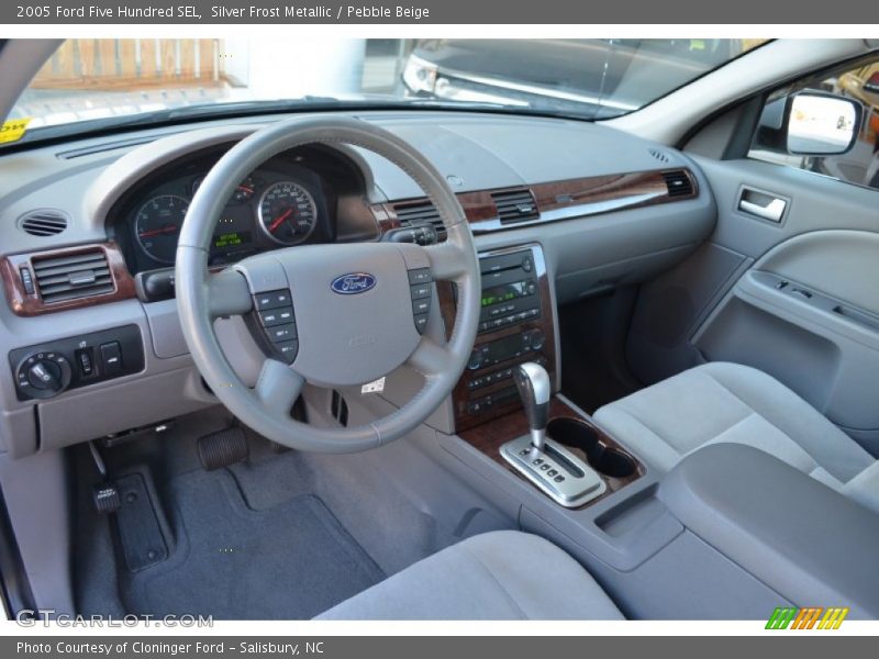 Silver Frost Metallic / Pebble Beige 2005 Ford Five Hundred SEL