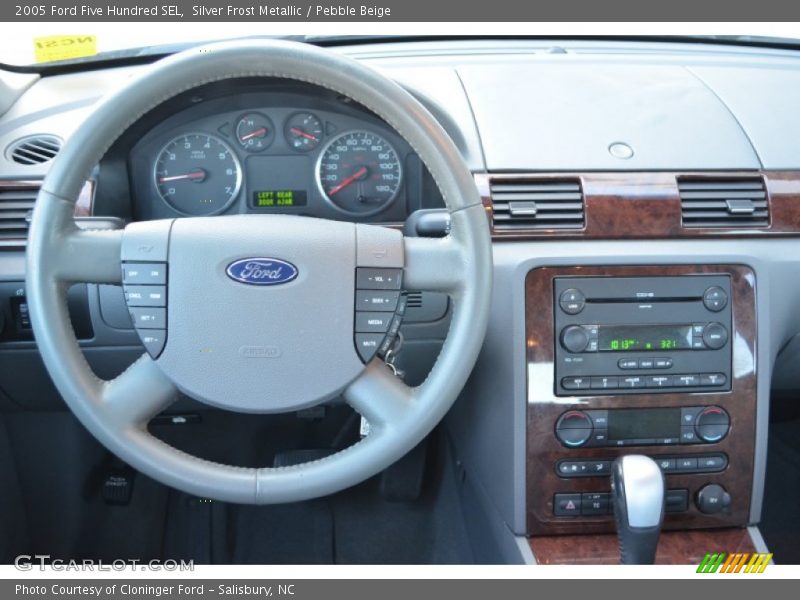Silver Frost Metallic / Pebble Beige 2005 Ford Five Hundred SEL