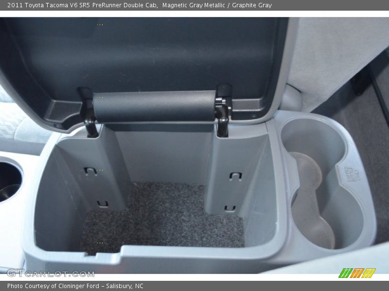 Magnetic Gray Metallic / Graphite Gray 2011 Toyota Tacoma V6 SR5 PreRunner Double Cab