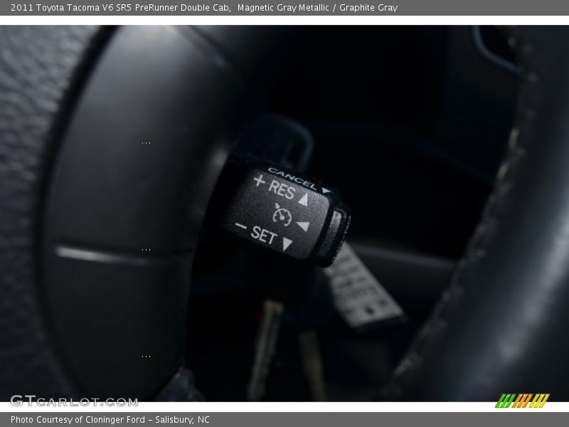 Magnetic Gray Metallic / Graphite Gray 2011 Toyota Tacoma V6 SR5 PreRunner Double Cab