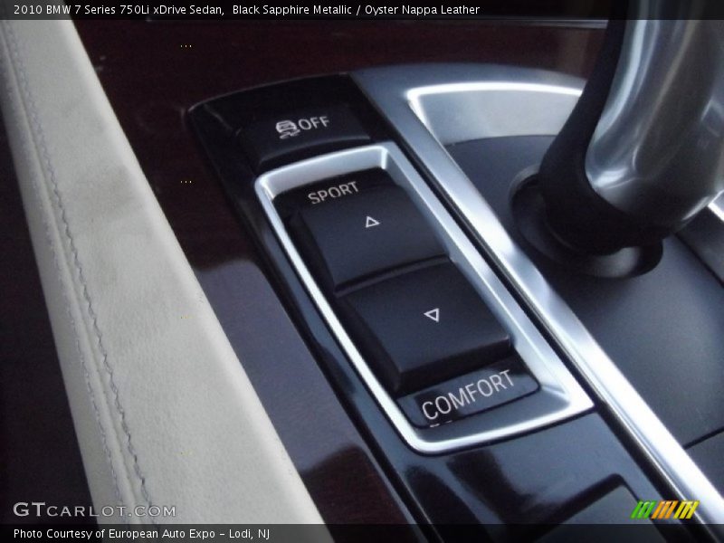 Black Sapphire Metallic / Oyster Nappa Leather 2010 BMW 7 Series 750Li xDrive Sedan
