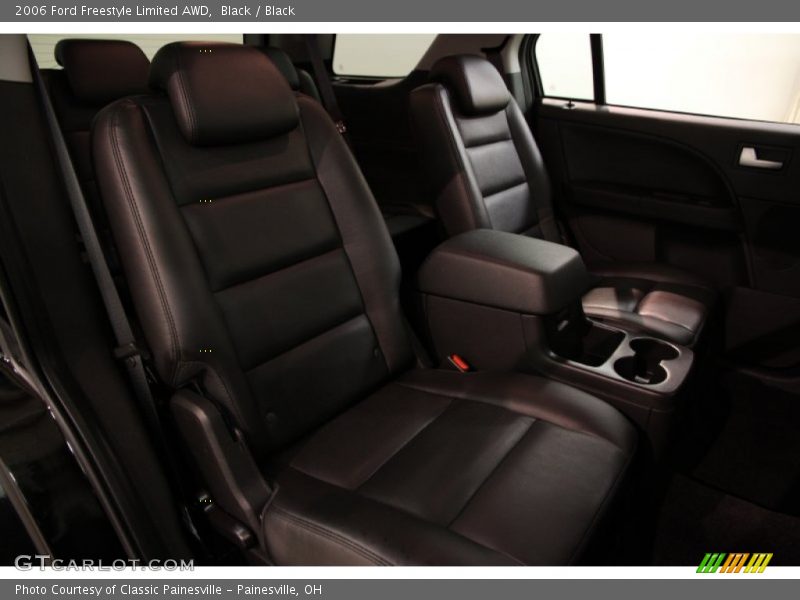 Black / Black 2006 Ford Freestyle Limited AWD