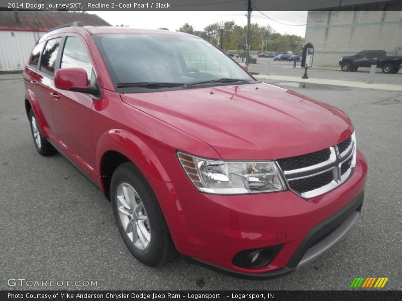 Front 3/4 View of 2014 Journey SXT