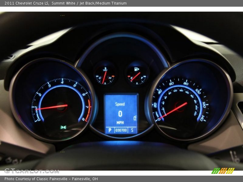 Summit White / Jet Black/Medium Titanium 2011 Chevrolet Cruze LS