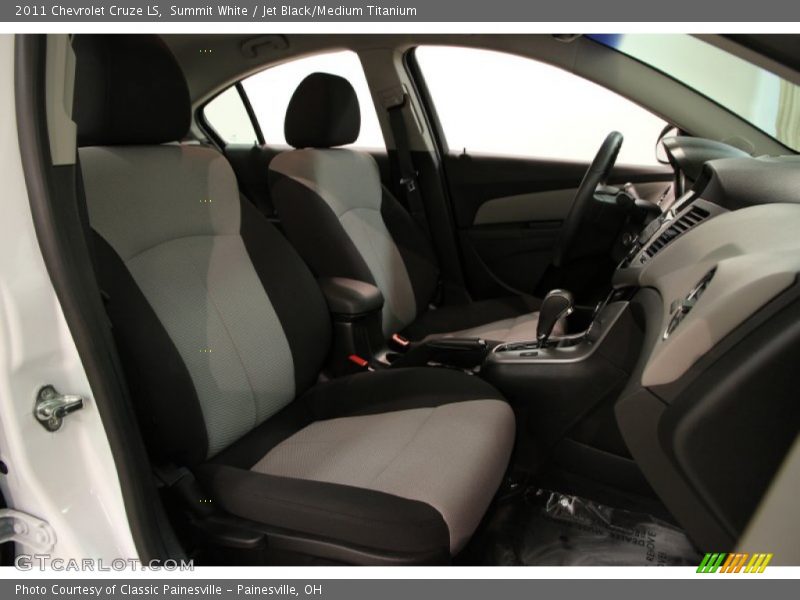Summit White / Jet Black/Medium Titanium 2011 Chevrolet Cruze LS