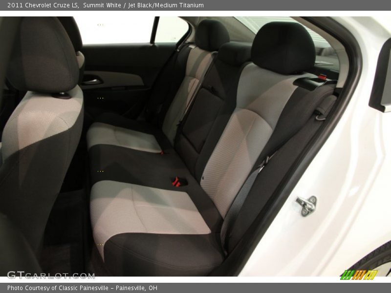 Summit White / Jet Black/Medium Titanium 2011 Chevrolet Cruze LS
