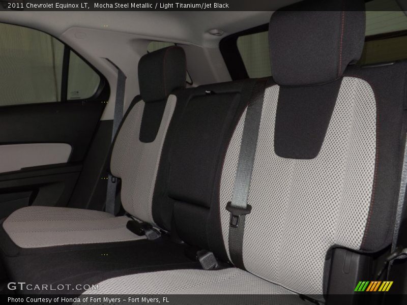 Mocha Steel Metallic / Light Titanium/Jet Black 2011 Chevrolet Equinox LT