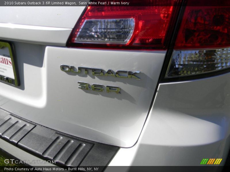 Satin White Pearl / Warm Ivory 2010 Subaru Outback 3.6R Limited Wagon