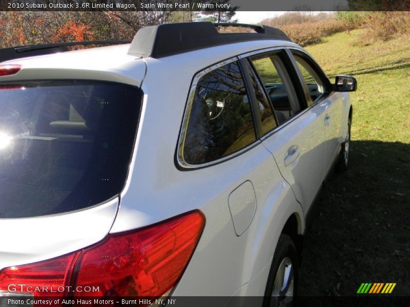 Satin White Pearl / Warm Ivory 2010 Subaru Outback 3.6R Limited Wagon