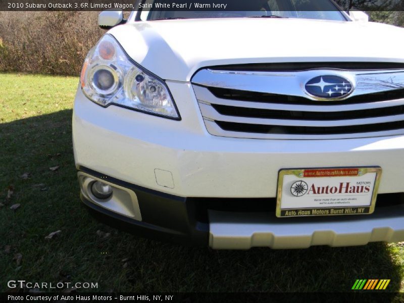 Satin White Pearl / Warm Ivory 2010 Subaru Outback 3.6R Limited Wagon