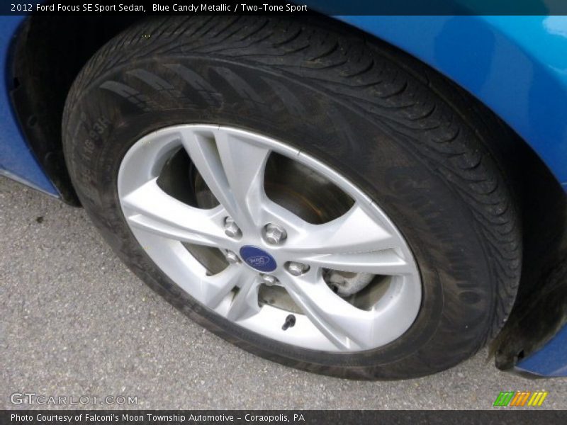 Blue Candy Metallic / Two-Tone Sport 2012 Ford Focus SE Sport Sedan