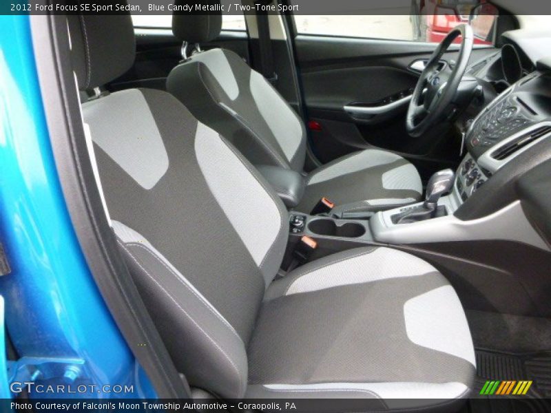 Blue Candy Metallic / Two-Tone Sport 2012 Ford Focus SE Sport Sedan