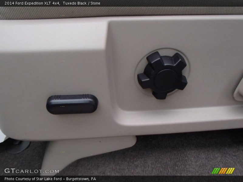 Tuxedo Black / Stone 2014 Ford Expedition XLT 4x4