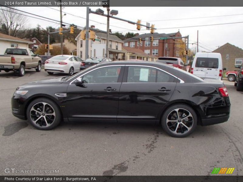 Tuxedo Black / Charcoal Black 2014 Ford Taurus Limited