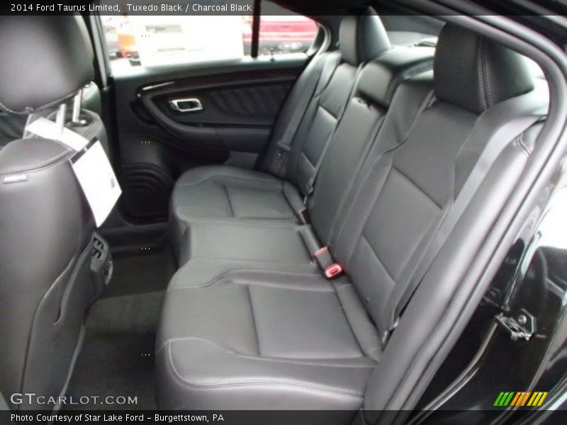 Tuxedo Black / Charcoal Black 2014 Ford Taurus Limited