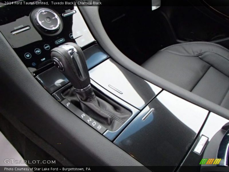 Tuxedo Black / Charcoal Black 2014 Ford Taurus Limited